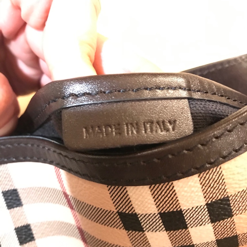 Burberry Printed Canvas Bag - Picture 8 of 9